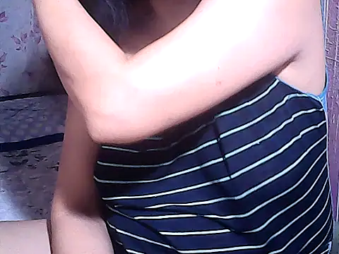 sweetsosie18 online show from October 7, 2025, 10:05 am