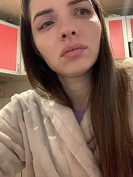 SeducingYoghourt online show from February 8, 2026, 4:05 pm