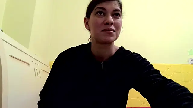 Snapshot of MercyLove chatting on January 31, 2025, 4:38 pm MercyLove online show from January 31, 2025, 4:38 pm