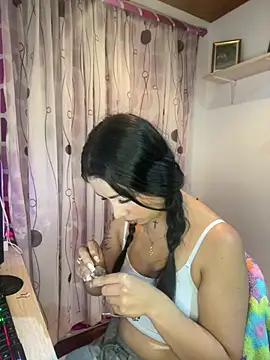 Snapshot of MadisonCambel chatting on February 21, 2025, 1:22 am MadisonCambel online show from February 21, 2025, 1:22 am