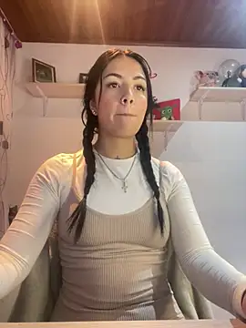 Snapshot of MadisonCambel chatting on February 11, 2025, 2:25 am MadisonCambel online show from February 11, 2025, 2:25 am