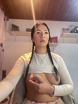 Snapshot of MadisonCambel chatting on February 11, 2025, 7:27 pm MadisonCambel online show from February 11, 2025, 7:27 pm