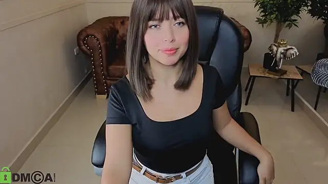 Snapshot of ROSE__15 chatting on June 10, 2026, 12:17 pm ROSE 15 online show from June 10, 2026, 12:17 pm