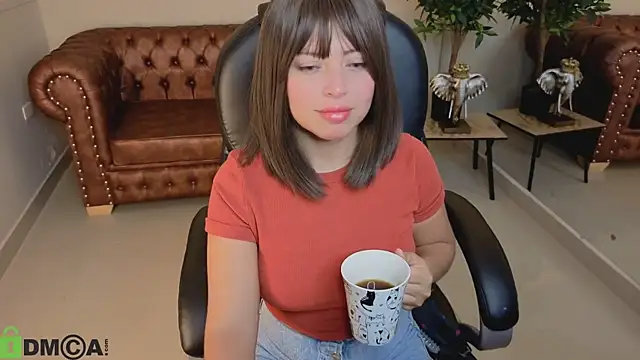 Snapshot of ROSE__15 chatting on June 14, 2026, 12:06 pm ROSE 15 online show from June 14, 2026, 12:06 pm