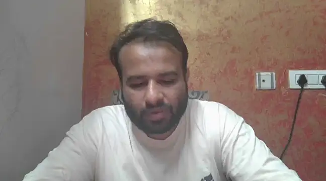 Snapshot of sura11311 chatting on February 27, 2025, 6:31 pm sura11311 online show from February 27, 2025, 6:31 pm