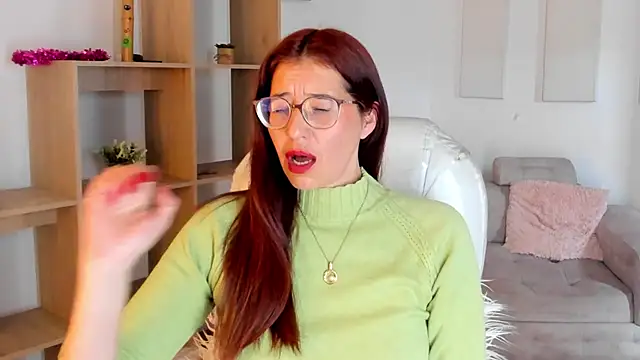 Antonnella 3 online show from October 24, 2025, 2:16 pm