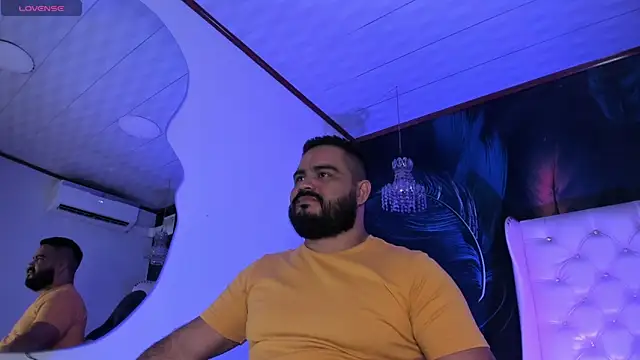 MichaelBear  online show from February 2, 2025, 12:24 pm