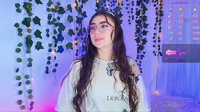 Snapshot of Samii_Evans chatting on September 22, 2025, 6:30 am Samii Evans online show from September 22, 2025, 6:30 am