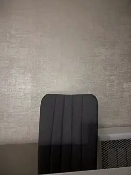 Snapshot of Emma_Catt chatting on January 12, 2025, 3:36 pm Emma Catt online show from January 12, 2025, 3:36 pm