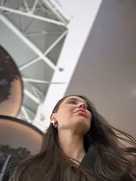 Snapshot of Emma_Catt chatting on March 7, 2025, 6:24 am Emma Catt online show from March 7, 2025, 6:24 am