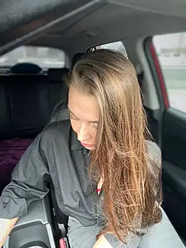 Snapshot of Emma_Catt chatting on March 2, 2025, 4:39 am Emma Catt online show from March 2, 2025, 4:39 am