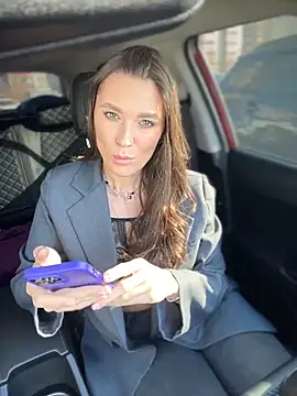 Snapshot of Emma_Catt chatting on March 16, 2025, 3:25 am Emma Catt online show from March 16, 2025, 3:25 am