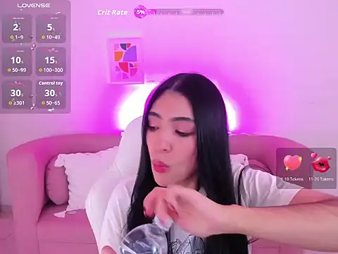 tatiana prada online show from October 24, 2025, 5:39 am