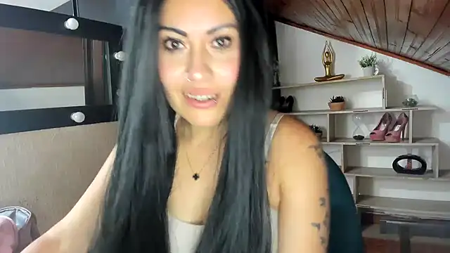 Tania mature online show from June 11, 2026, 12:32 am