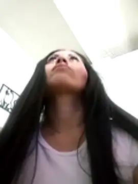 Tania mature online show from February 5, 2026, 6:15 pm