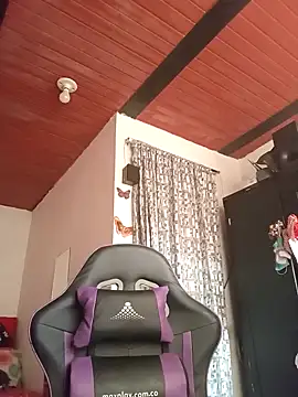 antonela ladiabla online show from February 7, 2025, 10:09 pm