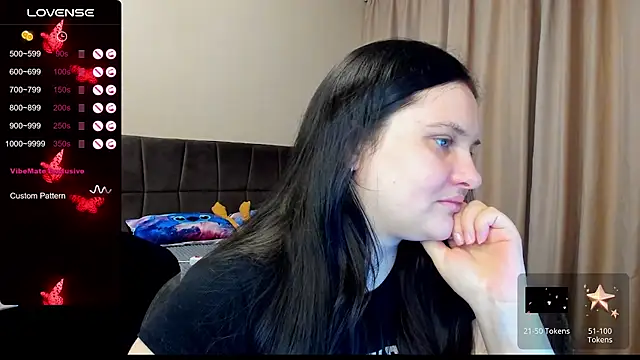 AlanaBrox online show from November 2, 2025, 3:06 pm