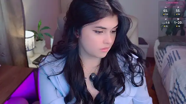 Alyaa s online show from April 25, 2026, 7:22 pm