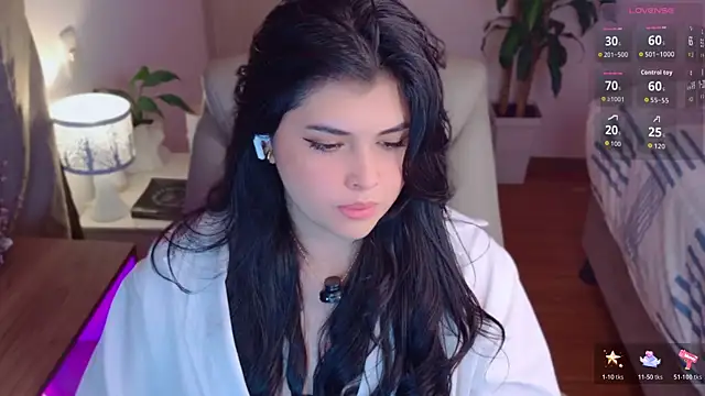 Alyaa s online show from April 28, 2026, 2:27 am