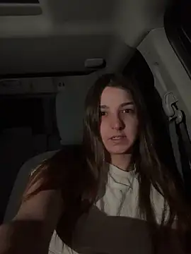 Snapshot of DoriDeluxe66 chatting on October 11, 2025, 10:00 pm DoriDeluxe66 online show from October 11, 2025, 10:00 pm