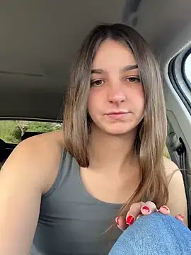 Snapshot of DoriDeluxe66 chatting on November 10, 2025, 9:36 am DoriDeluxe66 online show from November 10, 2025, 9:36 am