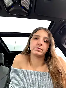 Snapshot of DoriDeluxe66 chatting on November 8, 2025, 1:03 pm DoriDeluxe66 online show from November 8, 2025, 1:03 pm