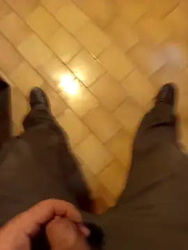 Snapshot of Czarny1104 chatting on November 5, 2025, 10:29 am Czarny1104 online show from November 5, 2025, 10:29 am