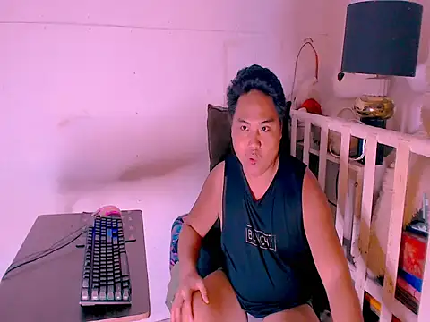 Snapshot of Hardking_69 chatting on July 26, 2026, 12:01 pm Hardking 69 online show from July 26, 2026, 12:01 pm