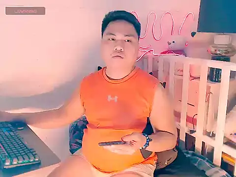 Snapshot of Hardking_69 chatting on June 16, 2026, 7:19 am Hardking 69 online show from June 16, 2026, 7:19 am
