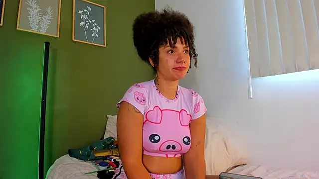 Snapshot of karlye_5 chatting on June 6, 2026, 8:58 pm karlye 5 online show from June 6, 2026, 8:58 pm