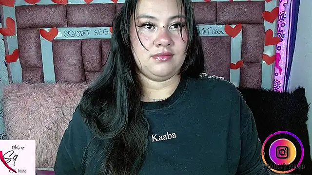 ValerieDiiamond online show from March 8, 2026, 4:49 am