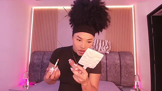 Snapshot of naia_blessed chatting on March 12, 2026, 7:29 pm naia blessed online show from March 12, 2026, 7:29 pm