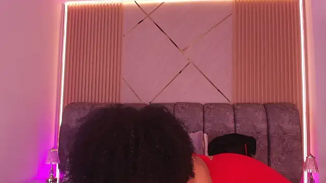 Snapshot of naia_blessed chatting on March 4, 2026, 7:10 pm naia blessed online show from March 4, 2026, 7:10 pm