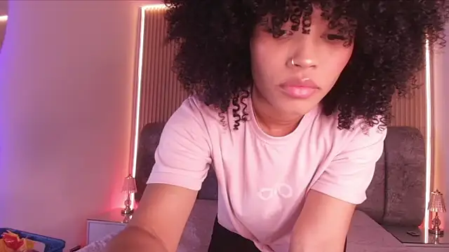 Snapshot of naia_blessed chatting on March 3, 2026, 7:10 pm naia blessed online show from March 3, 2026, 7:10 pm