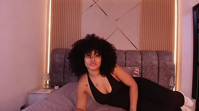 Snapshot of naia_blessed chatting on March 21, 2026, 7:18 pm naia blessed online show from March 21, 2026, 7:18 pm