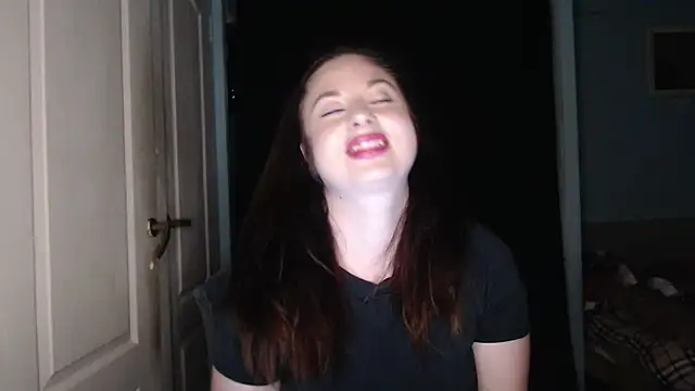 ryhhnnagold99 online show from June 10, 2026, 8:32 pm