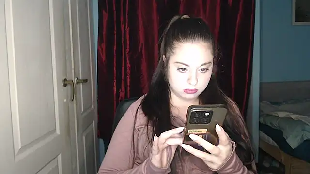 ryhhnnagold99 online show from November 14, 2025, 5:49 pm