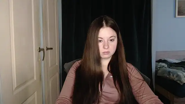ryhhnnagold99 online show from May 3, 2026, 2:09 pm