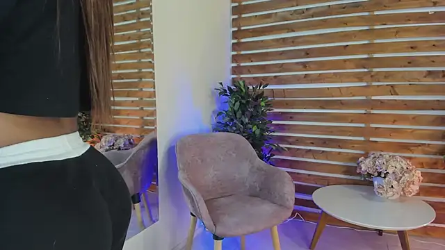 Snapshot of _MeganRain chatting on March 19, 2026, 8:36 am MeganRain online show from March 19, 2026, 8:36 am