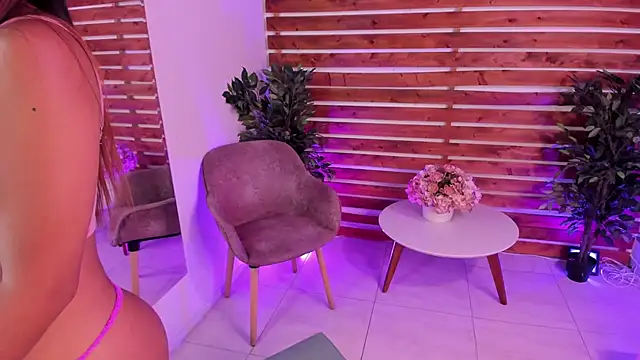  MeganRain online show from October 8, 2025, 8:38 am