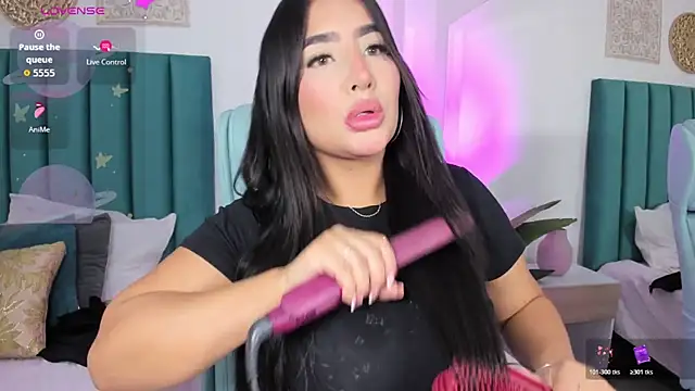 amy-thomson1 online show from March 21, 2026, 12:09 pm