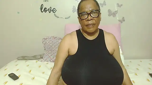 DairyQueen2 online show from October 24, 2025, 7:13 pm