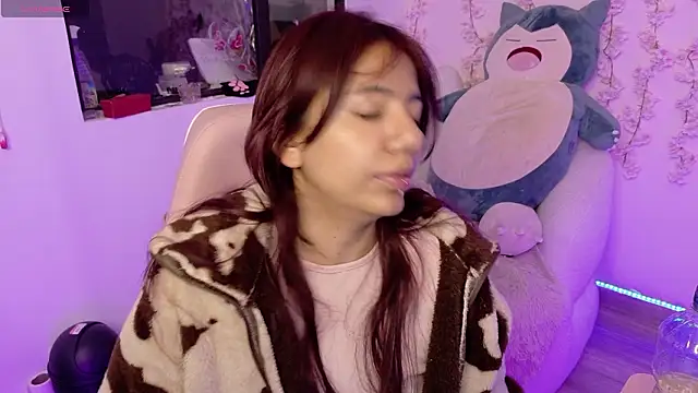 Snapshot of Nami_usagi chatting on March 28, 2026, 2:07 pm Nami usagi online show from March 28, 2026, 2:07 pm