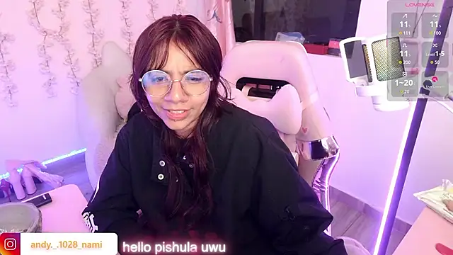 Snapshot of Nami_usagi chatting on February 24, 2026, 4:52 pm Nami usagi online show from February 24, 2026, 4:52 pm