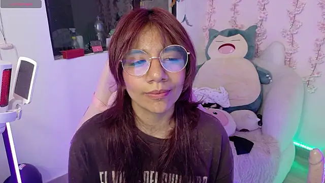 Snapshot of Nami_usagi chatting on March 13, 2026, 8:47 pm Nami usagi online show from March 13, 2026, 8:47 pm