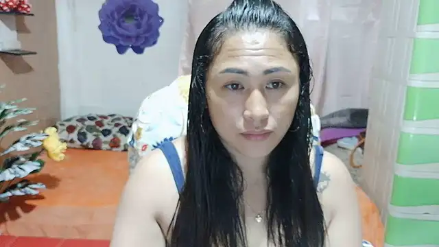 Snapshot of M_e_c_e_l chatting on June 11, 2026, 2:58 pm M e c e l online show from June 11, 2026, 2:58 pm