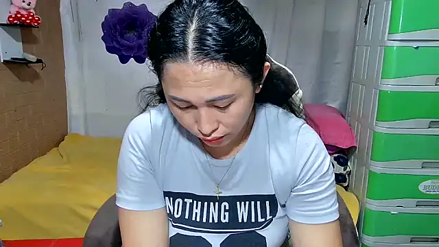 M e c e l online show from April 22, 2026, 8:59 pm