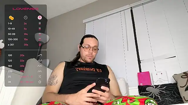 lucasgalacticman online show from October 9, 2025, 6:14 am