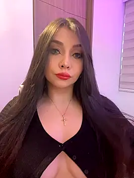 Snapshot of KateLatorre chatting on December 4, 2025, 9:36 pm KateLatorre online show from December 4, 2025, 9:36 pm