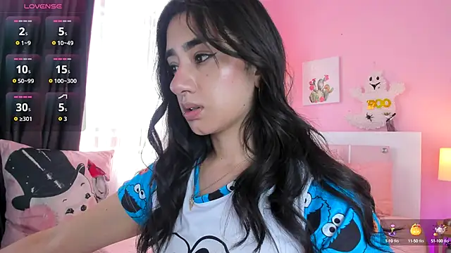 Snapshot of annadu011 chatting on October 15, 2025, 2:03 pm annadu011 online show from October 15, 2025, 2:03 pm